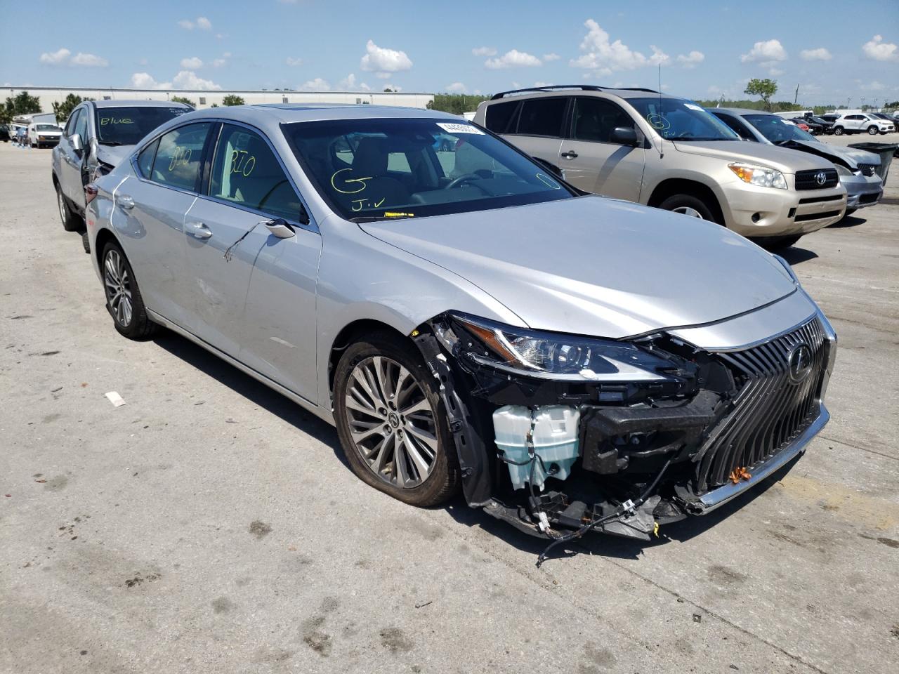 LEXUS ES 350 2019 with VIN 58ABZ1B18KU037601 - Photo from auction