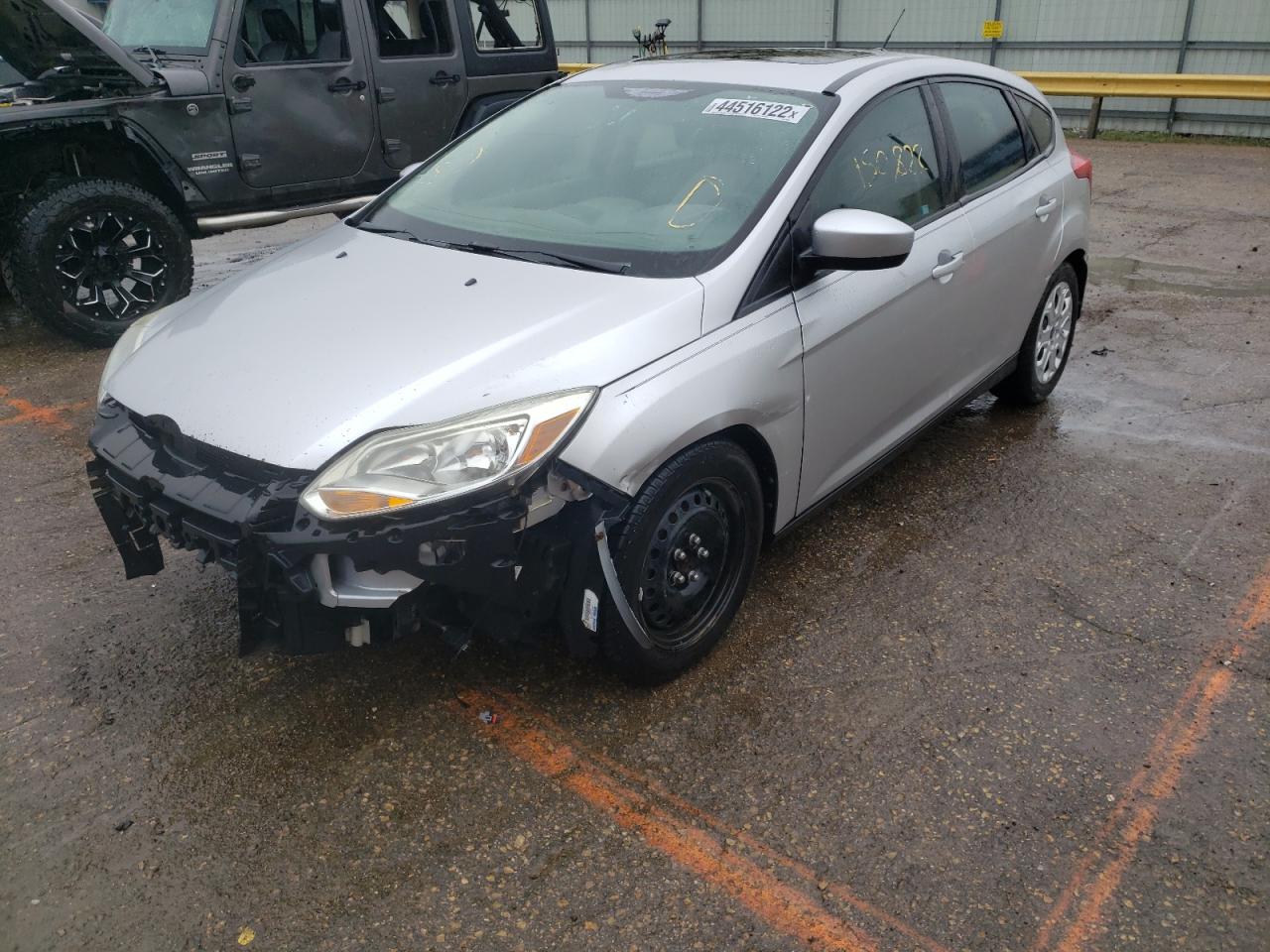 Photo 2 from auction – 2012 FORD FOCUS SE with VIN 1FAHP3K26CL189390
