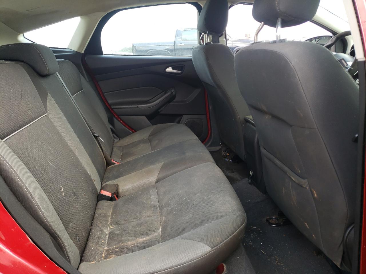 Photo 6 from auction – 2012 FORD FOCUS SE with VIN 1FAHP3K21CL270622