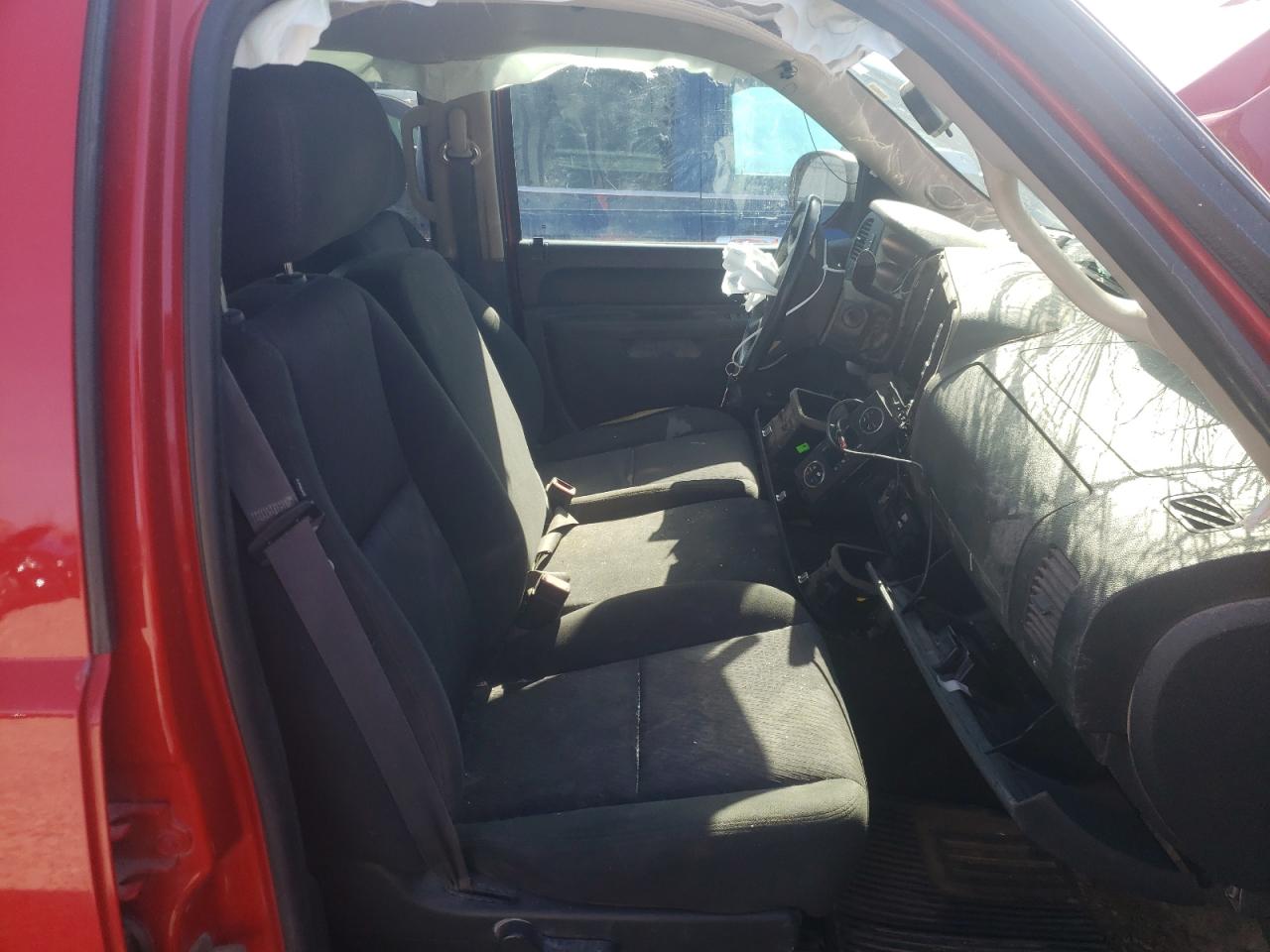Photo 19 from auction – 2011 CHEVROLET SILVERADO with VIN 1GCPKSE36BF226356