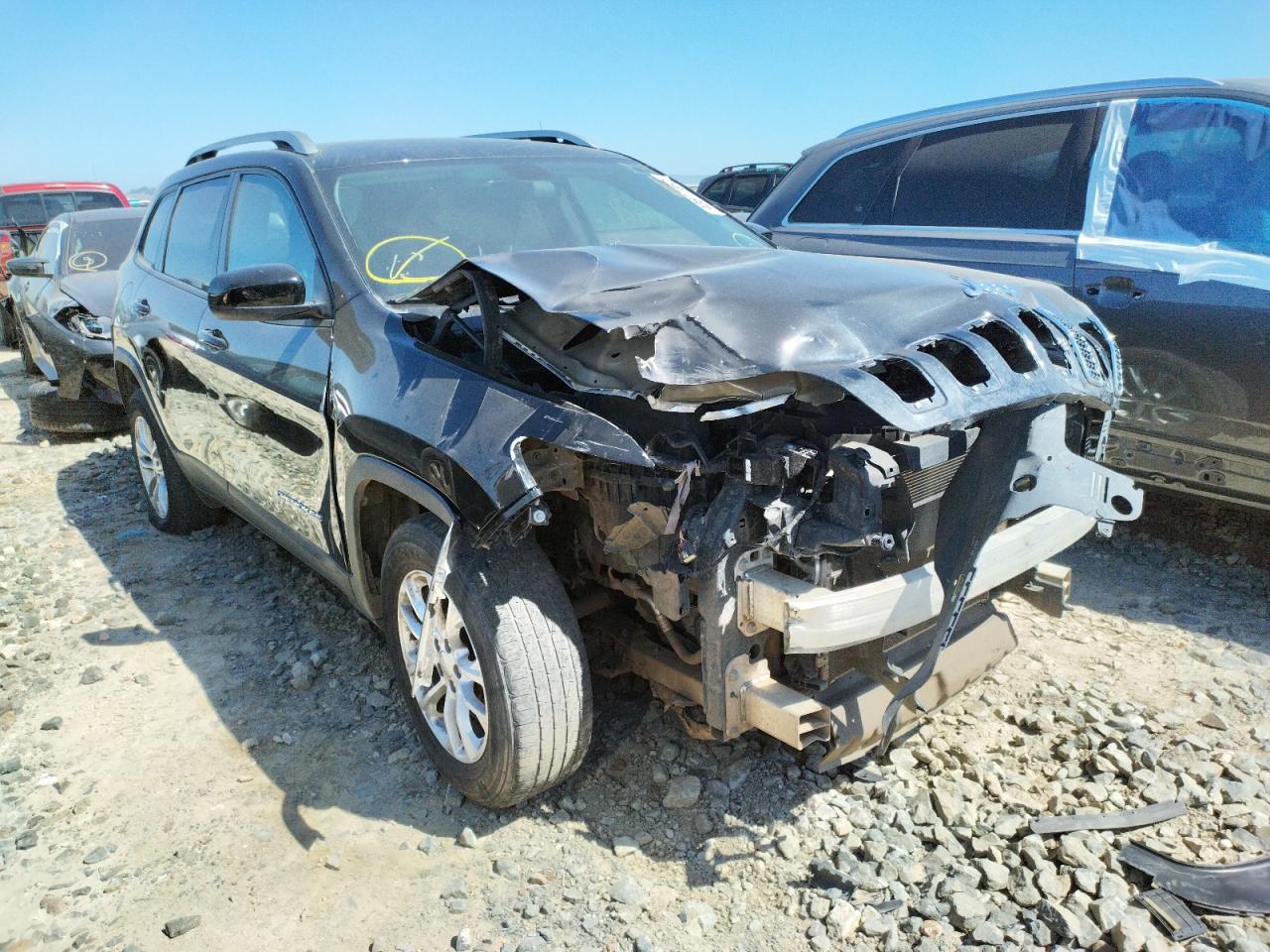 JEEP CHEROKEE L 2020 with VIN 1C4PJMCB7LD620809 - Photo from auction
