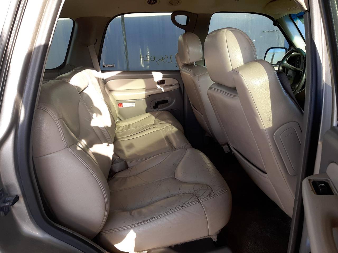 Photo 6 from auction – 2000 GMC YUKON with VIN 1GKEK13V4YJ158008