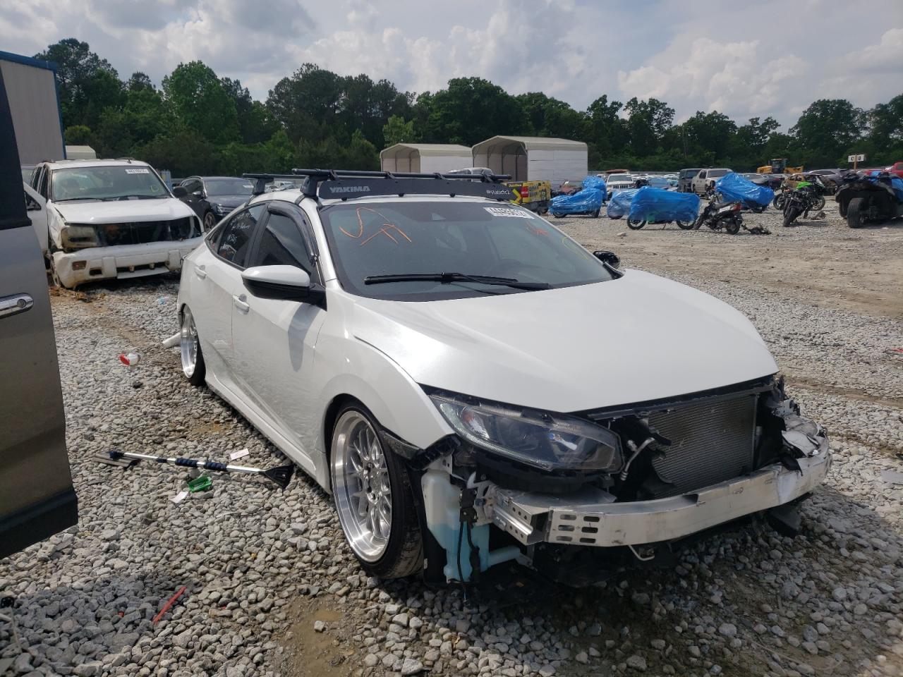 HONDA CIVIC 2020 with VIN 19XFC2F80LE005205 - Photo from auction