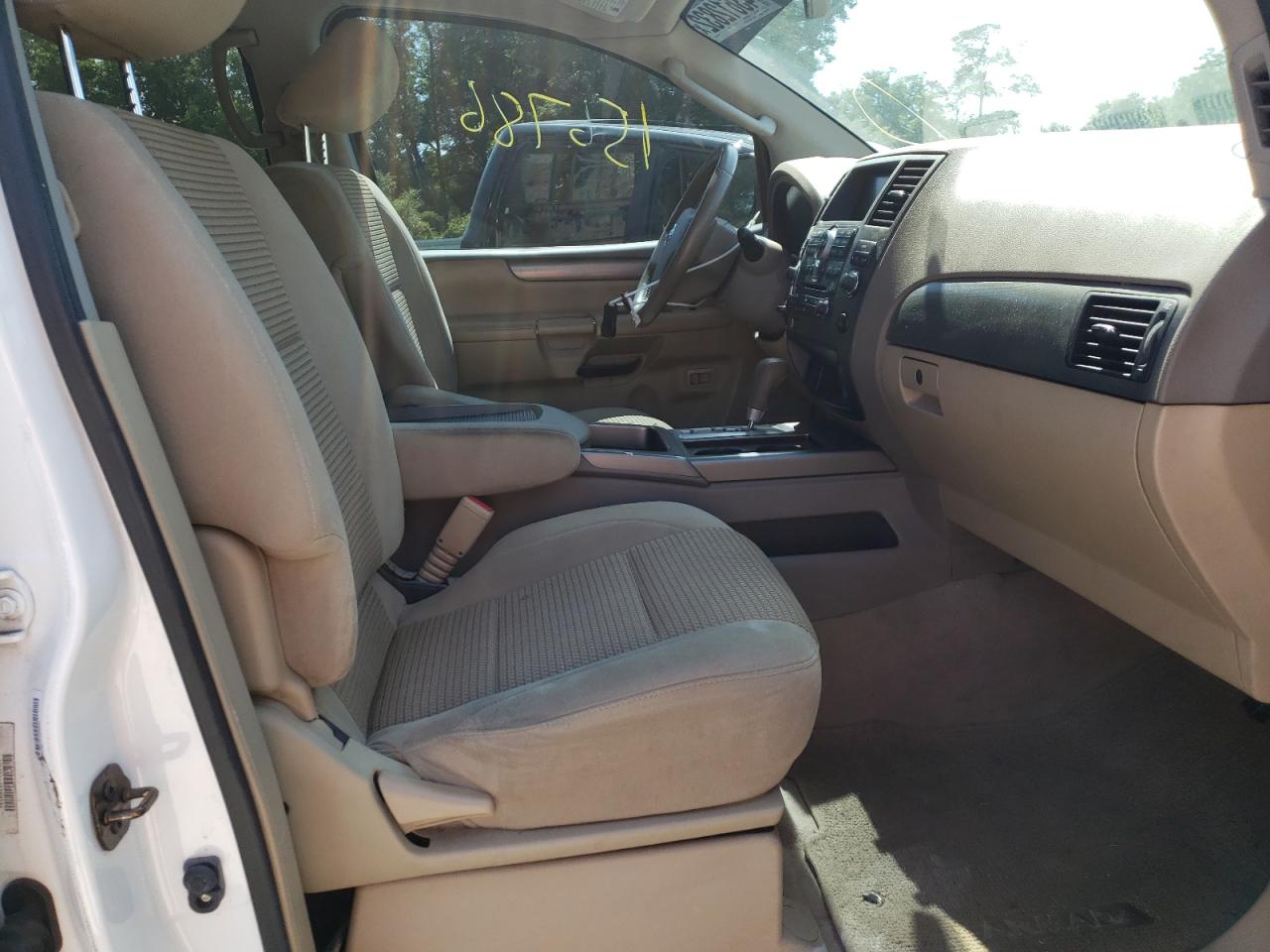 Photo 5 from auction – 2012 NISSAN ARMADA SV with VIN 5N1AA0NC5CN616137