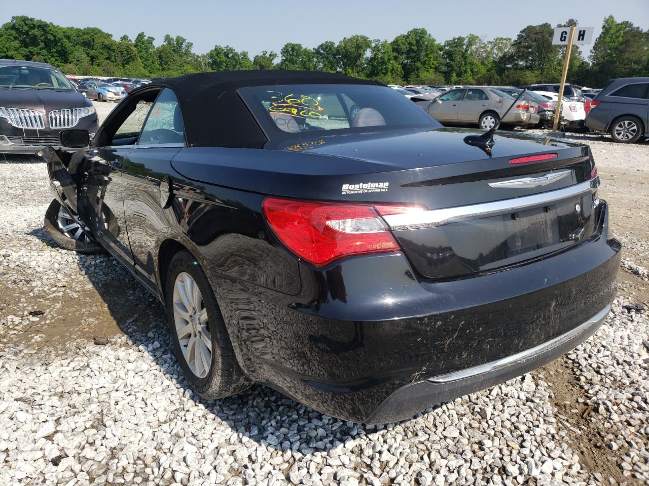 Photo 3 from auction – 2013 CHRYSLER 200 TOURIN with VIN 1C3BCBEB5DN531679