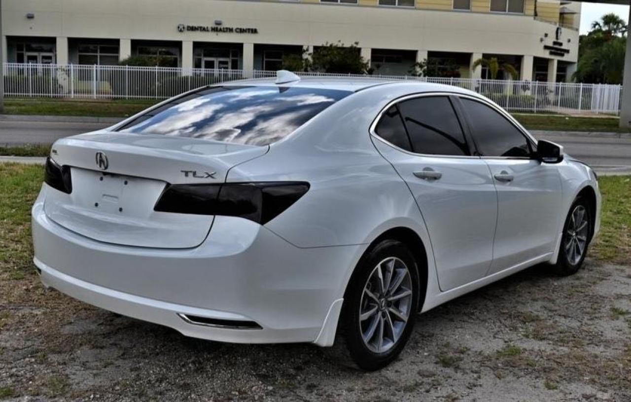 Photo 4 from auction – 2018 ACURA TLX TECH with VIN 19UUB1F58JA001219