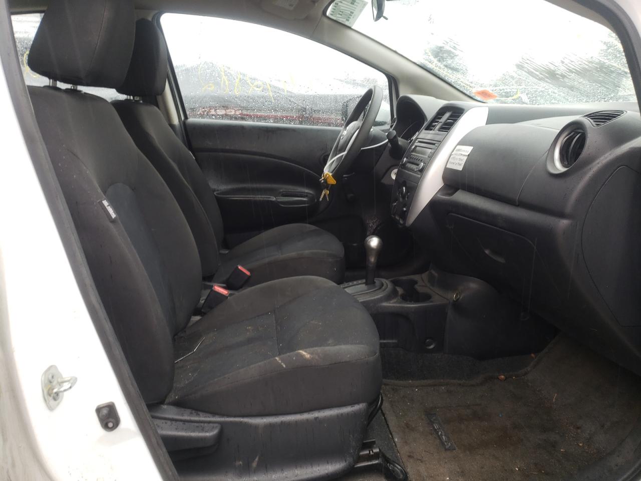Photo 5 from auction – 2017 NISSAN VERSA NOTE with VIN 3N1CE2CP3HL372517