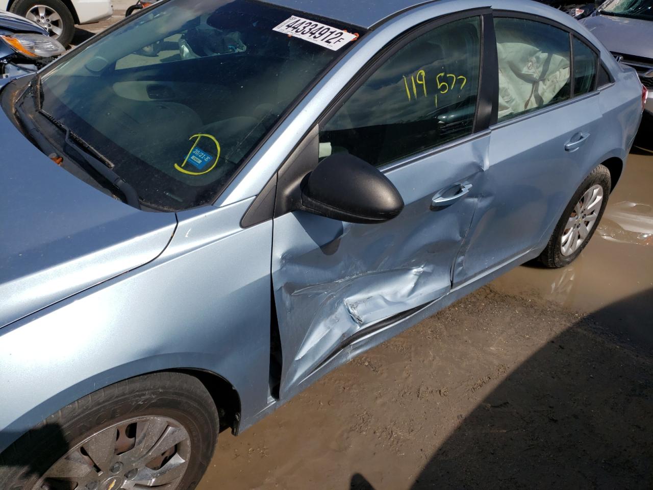 Photo 9 from auction – 2011 CHEVROLET CRUZE LS with VIN 1G1PC5SH1B7254339