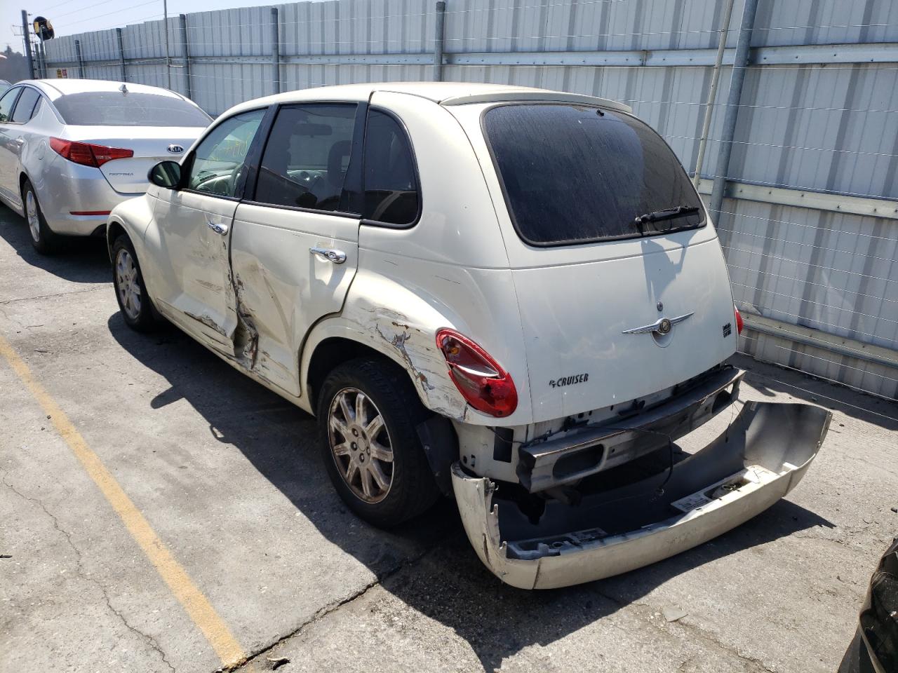 Photo 3 from auction – 2007 CHRYSLER PT CRUISER with VIN 3A4FY58B57T604169