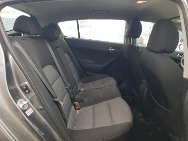 Photo 6 from auction – 2016 KIA FORTE LX with VIN KNAFK5A8XG5571110