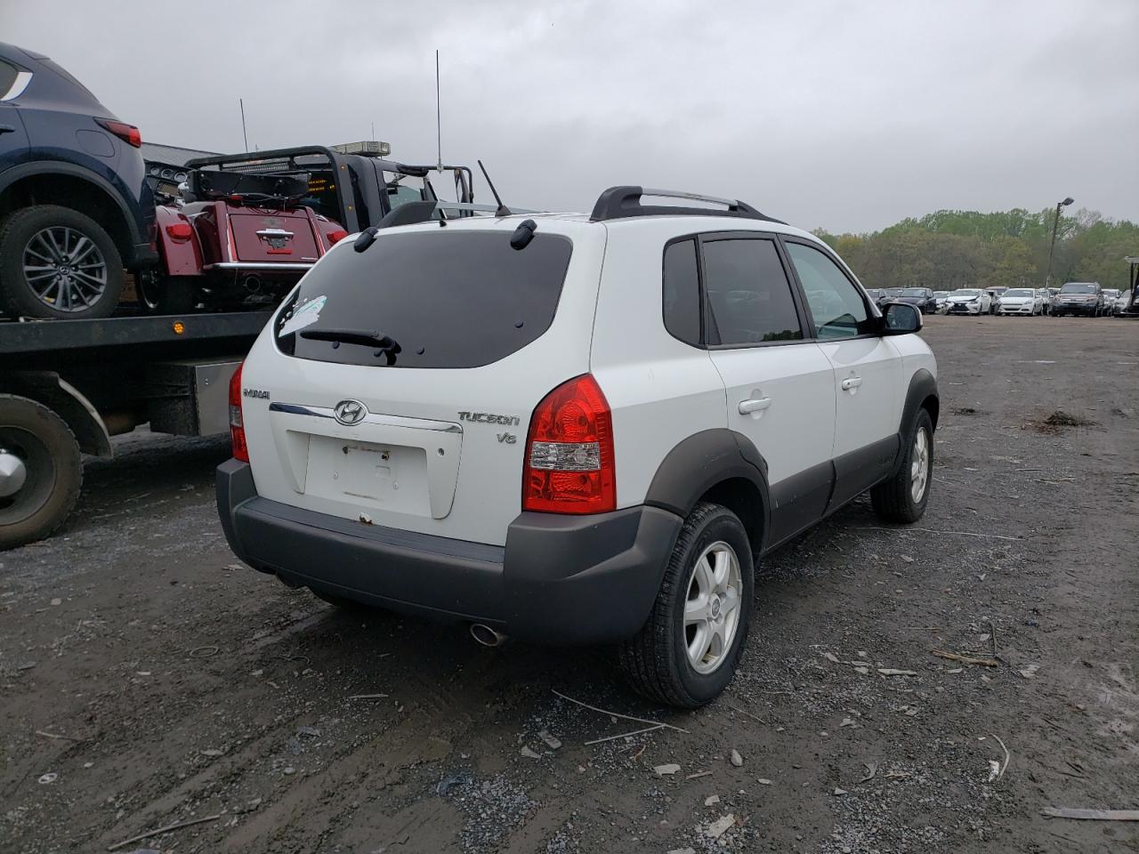 Photo 4 from auction – 2005 HYUNDAI TUCSON GLS with VIN KM8JN12D95U044375
