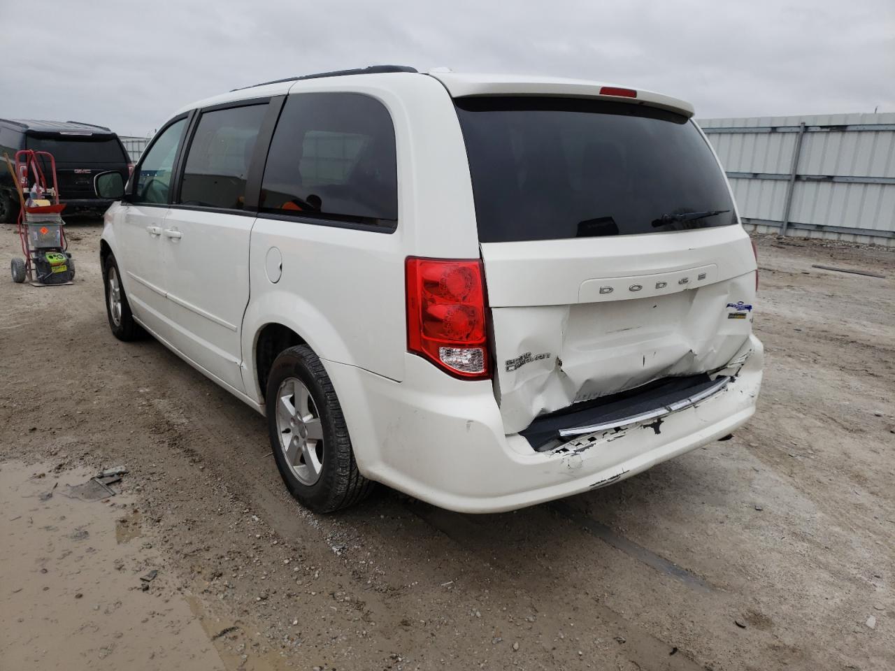 Photo 3 from auction – 2012 DODGE GRAND CARA with VIN 2C4RDGCG7CR154101