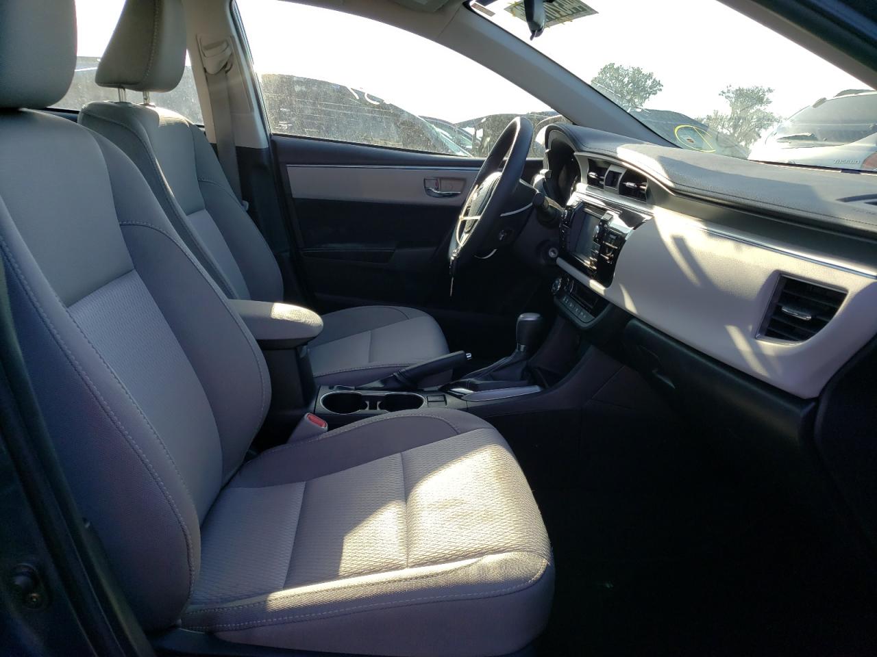 Photo 5 from auction – 2015 TOYOTA COROLLA L with VIN 2T1BURHE9FC388670