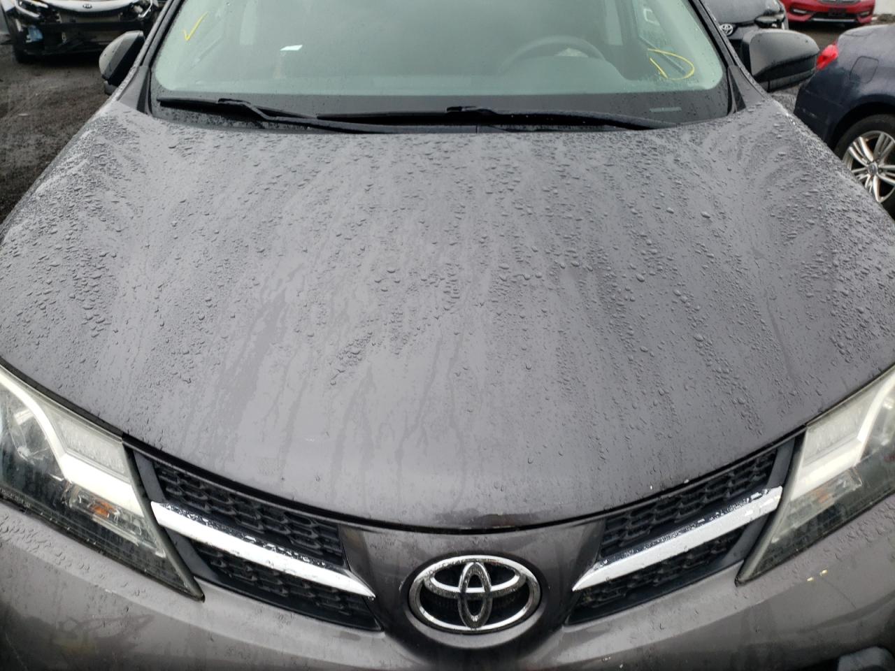 Photo 7 from auction – 2015 TOYOTA RAV4 LE with VIN 2T3BFREV4FW343026