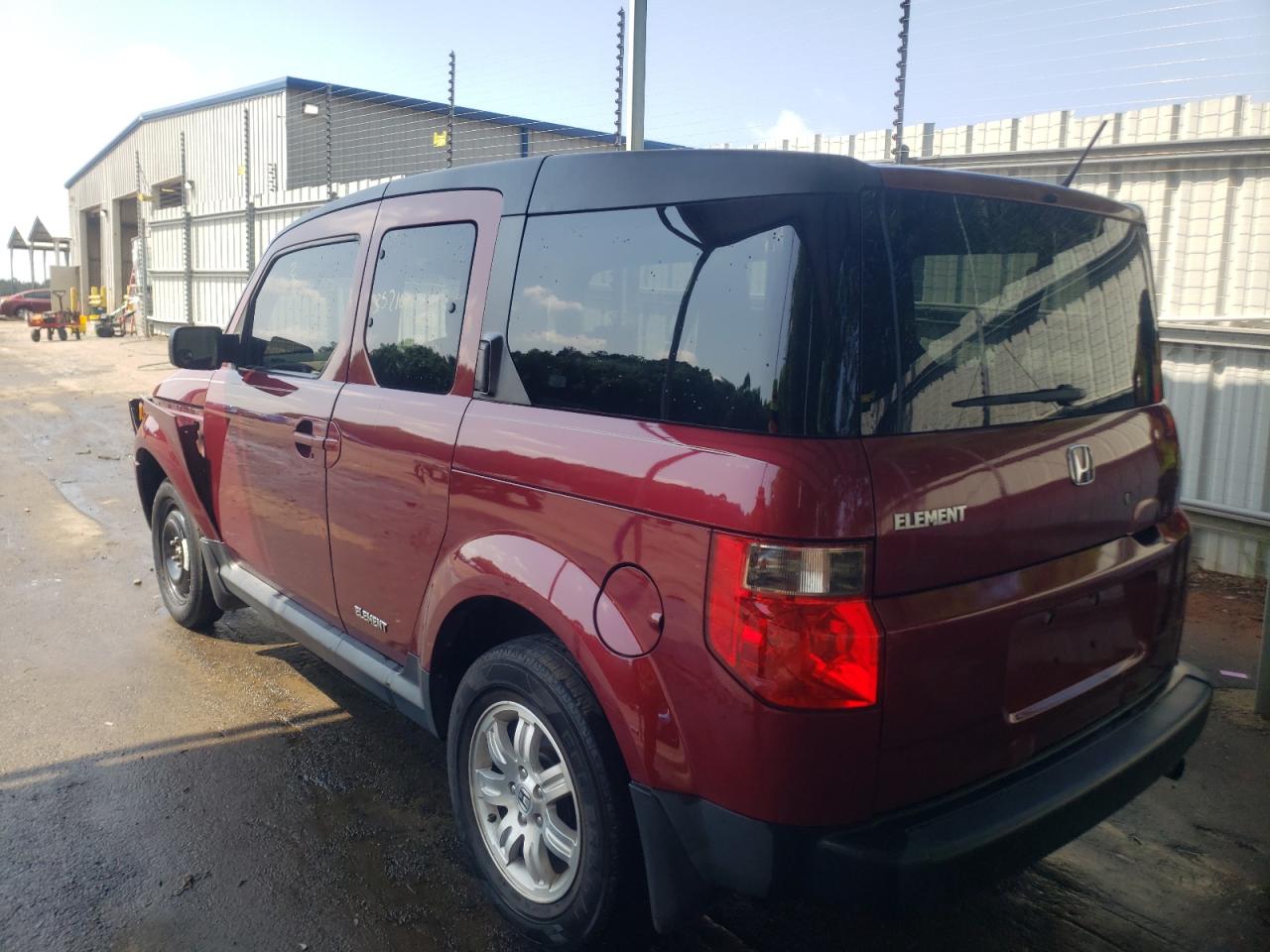 Photo 3 from auction – 2007 HONDA ELEMENT EX with VIN 5J6YH18747L010116