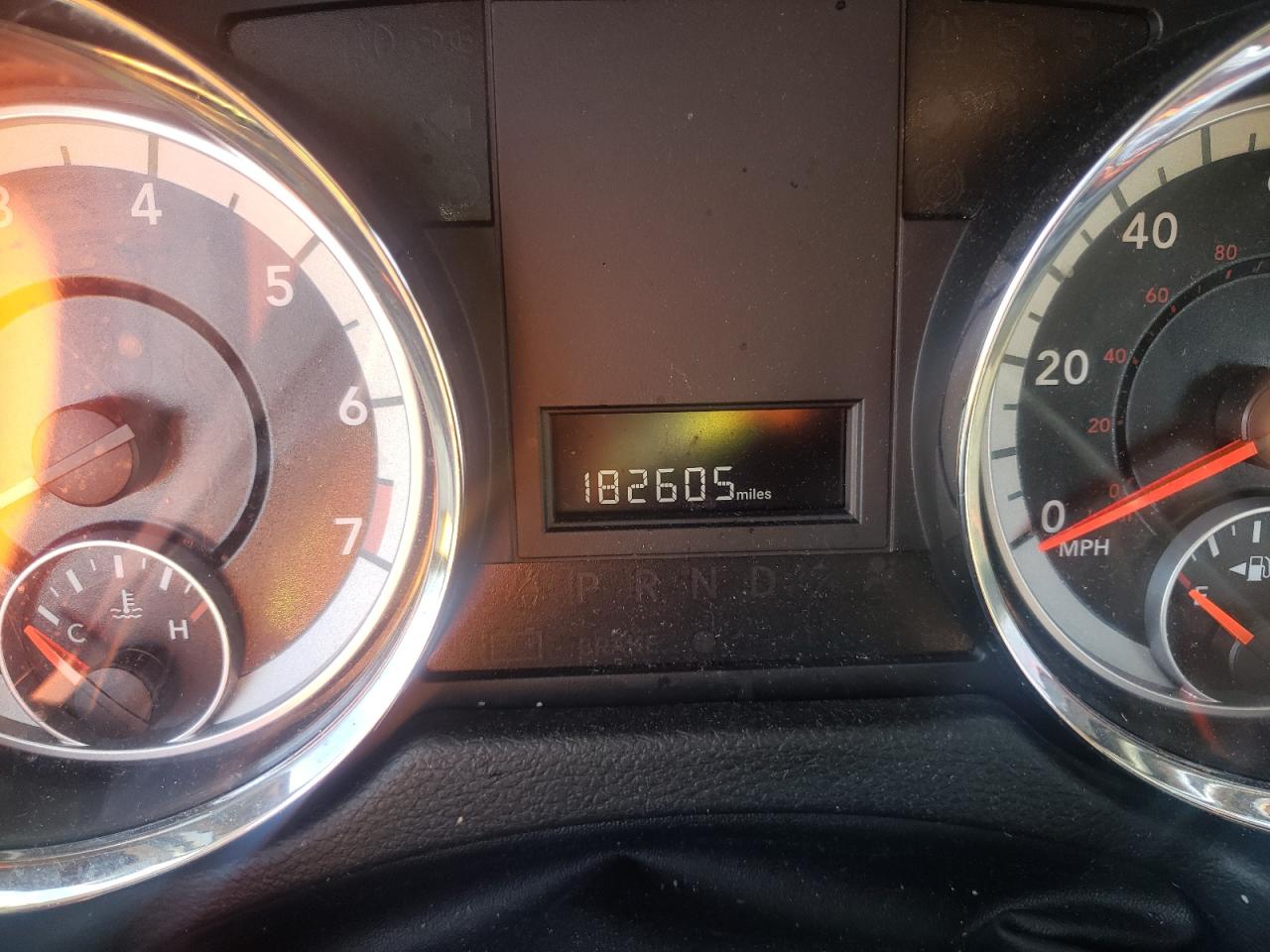 Photo 8 from auction – 2015 DODGE GRAND CARA with VIN 2C4RDGBG6FR567195