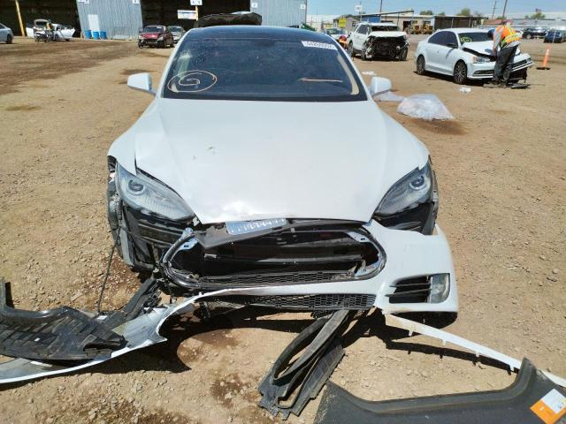 Photo 9 from auction – 2013 TESLA MODEL S with VIN 5YJSA1DP7DFP09888