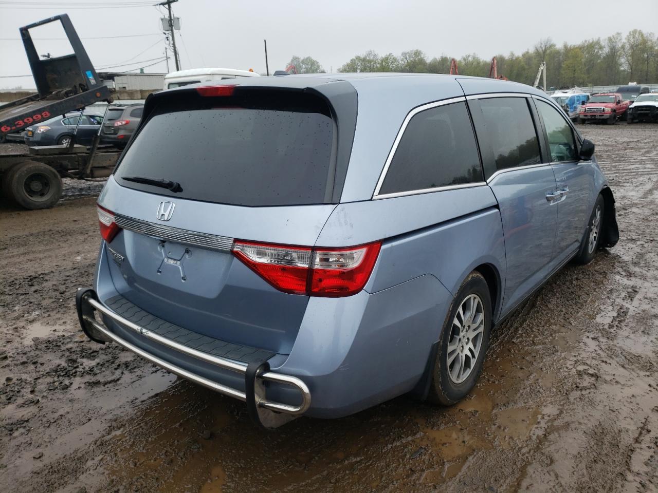 Photo 4 from auction – 2013 HONDA ODYSSEY EX with VIN 5FNRL5H63DB069759