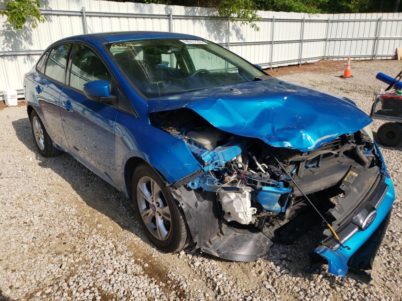 FORD FOCUS 2012 with VIN 1FAHP3F22CL230656 - Photo from auction