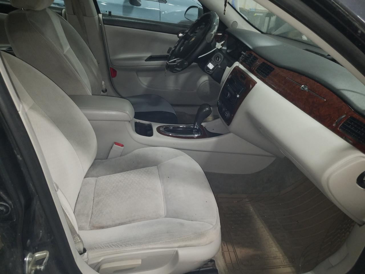 Photo 5 from auction – 2011 CHEVROLET IMPALA LS with VIN 2G1WF5EK2B1291164