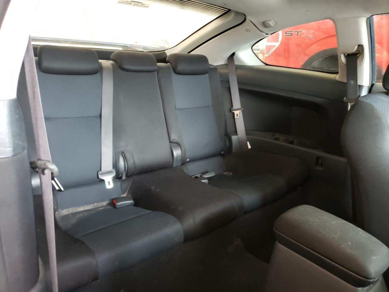 Photo 6 from auction – 2007 TOYOTA SCION TC with VIN JTKDE167070159987
