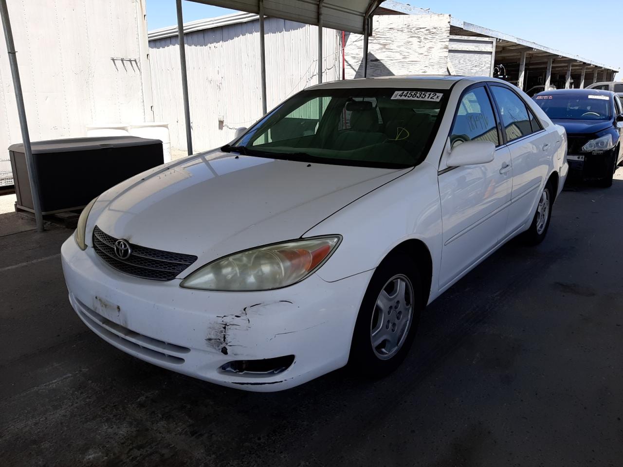 Photo 2 from auction – 2002 TOYOTA CAMRY LE with VIN 4T1BF32K32U035548