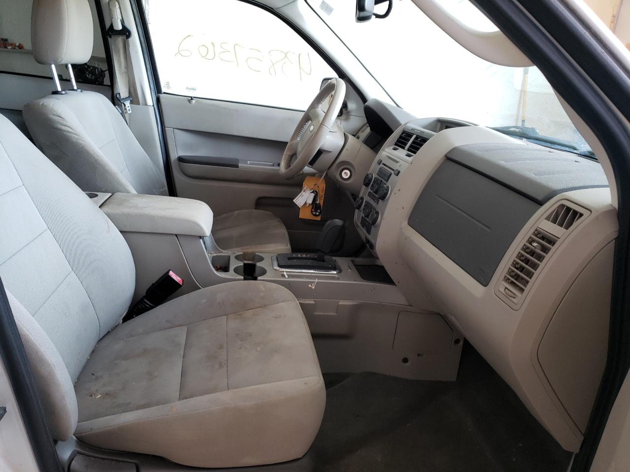 Photo 5 from auction – 2012 FORD ESCAPE XLT with VIN 1FMCU0D70CKA57232