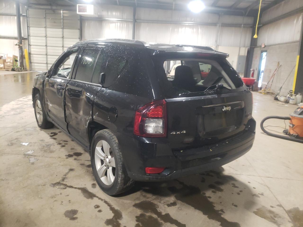 Photo 3 from auction – 2014 JEEP COMPASS LA with VIN 1C4NJDEB7ED816465