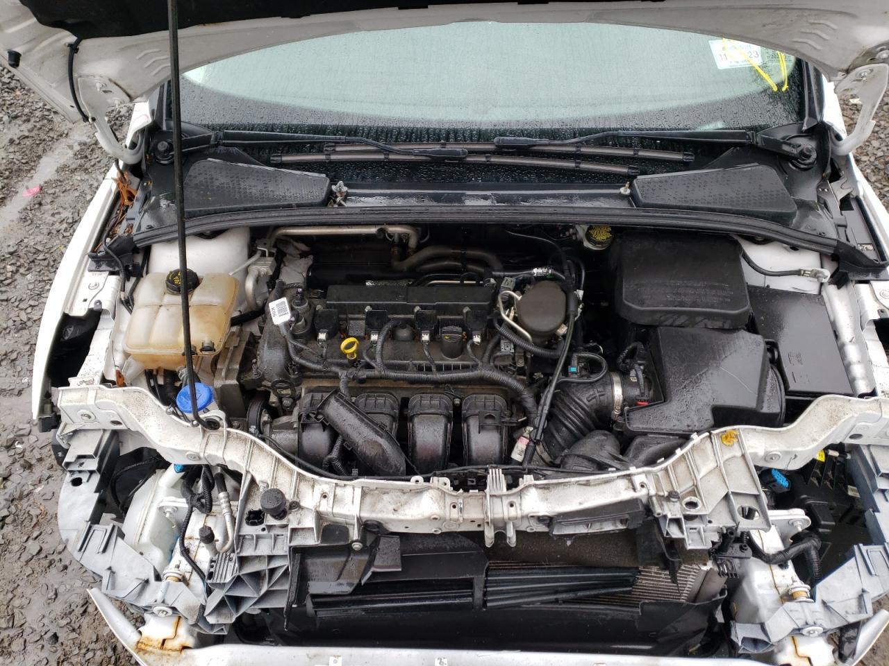 Photo 7 from auction – 2015 FORD FOCUS SE with VIN 1FADP3K27FL251818