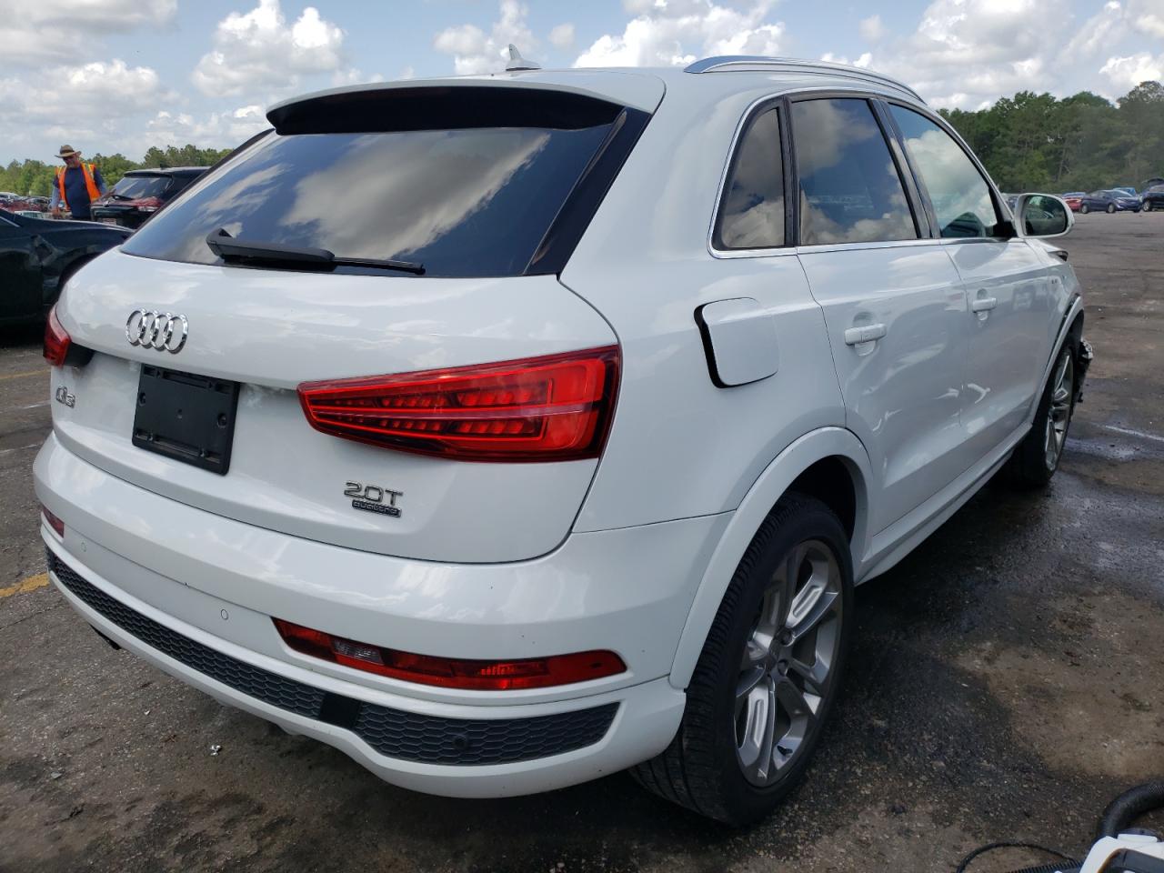 Photo 4 from auction – 2016 AUDI Q3 PRESTIG with VIN WA1GFCFS1GR004825