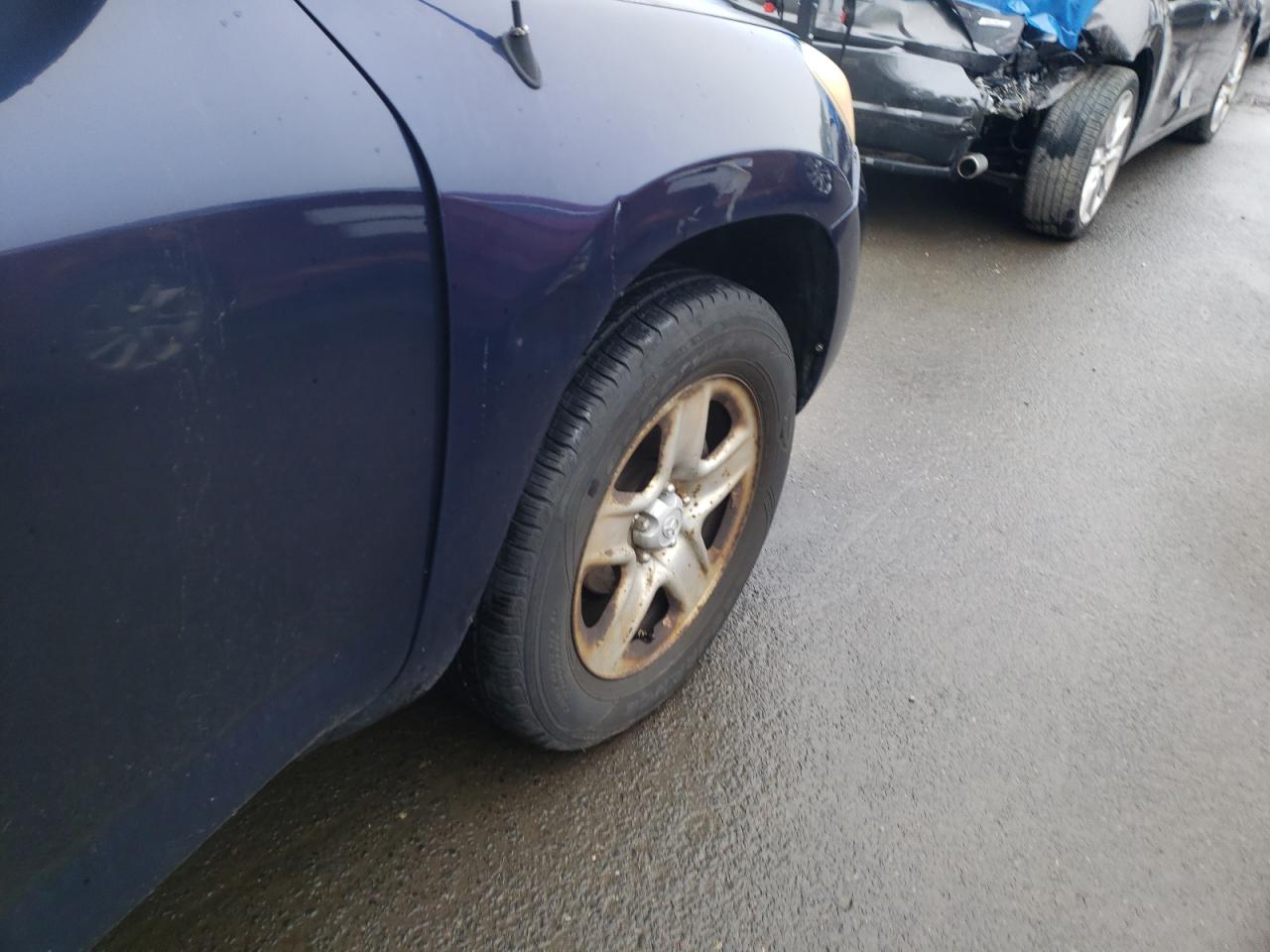 Photo 9 from auction – 2006 TOYOTA RAV4 with VIN JTMBD33V766019754