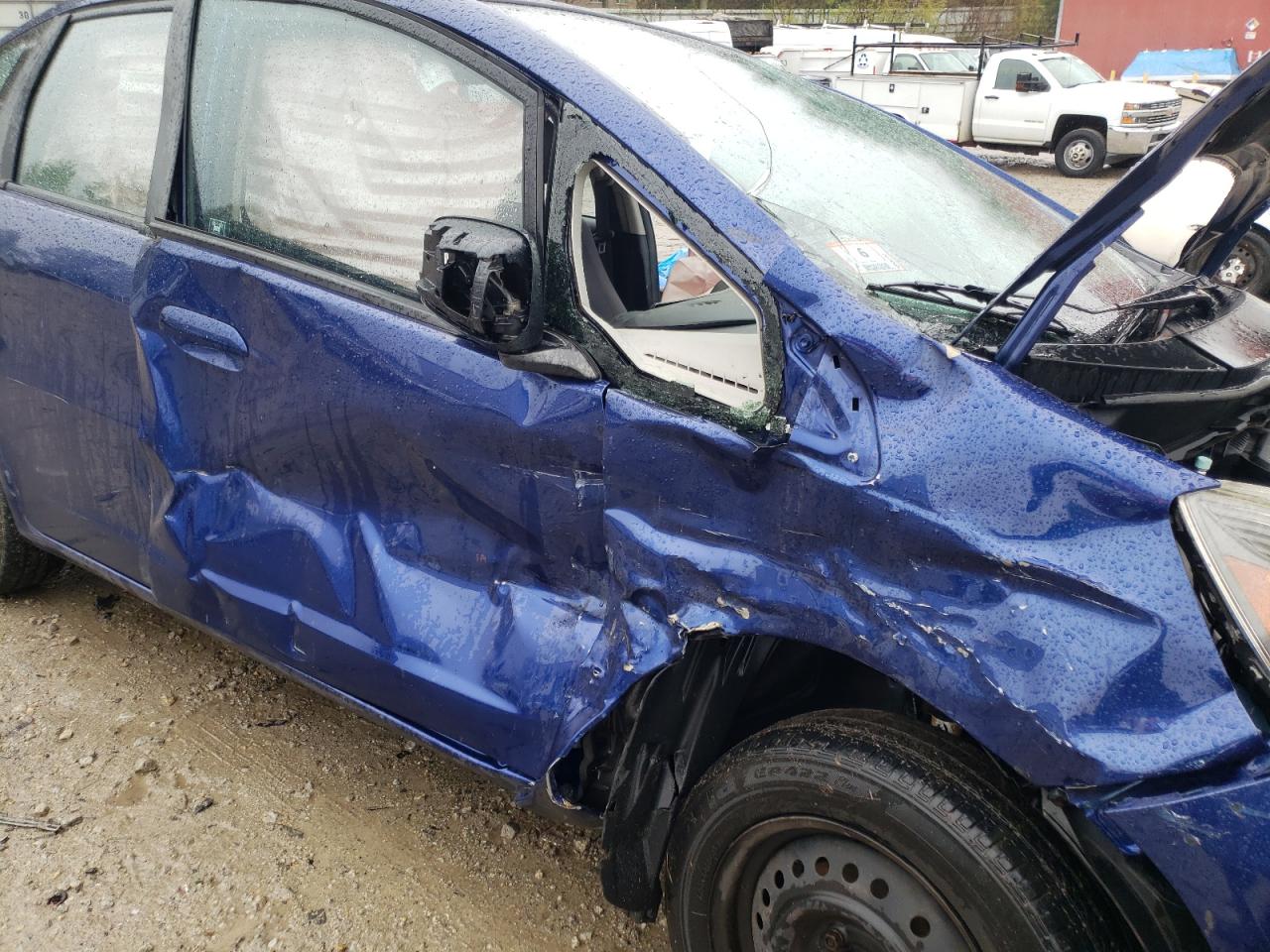 Photo 9 from auction – 2013 HONDA FIT with VIN JHMGE8H39DC072220