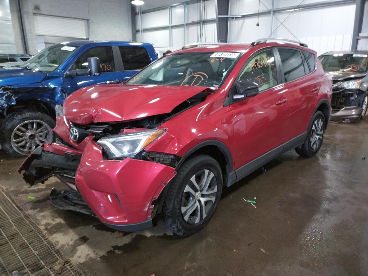 Photo 2 from auction – 2016 TOYOTA RAV4 LE with VIN JTMBFREV9GJ073940