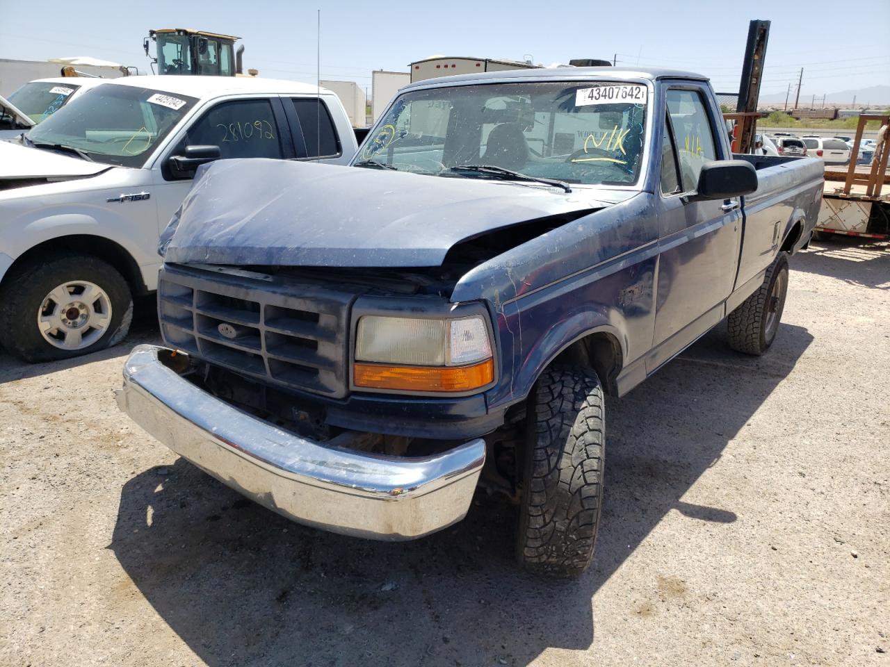 Photo 2 from auction – 1995 FORD F250 with VIN 2FTHF26G8SCA75056
