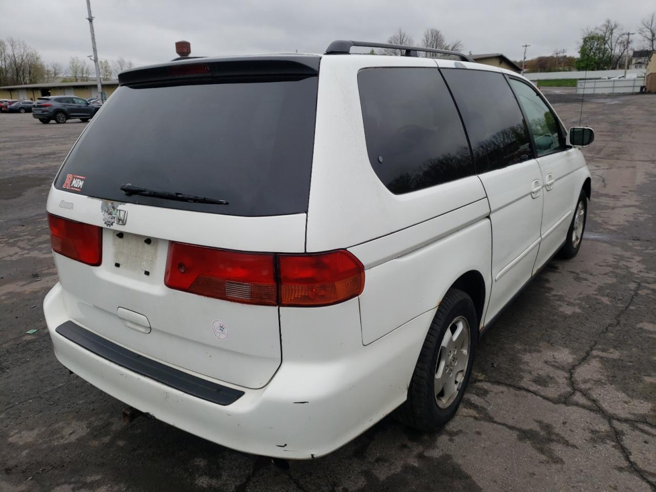 Photo 4 from auction – 2000 HONDA ODYSSEY with VIN 2HKRL1863YH545850