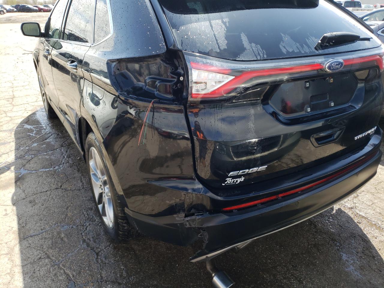 Photo 9 from auction – 2017 FORD EDGE TITAN with VIN 2FMPK4K82HBB09391