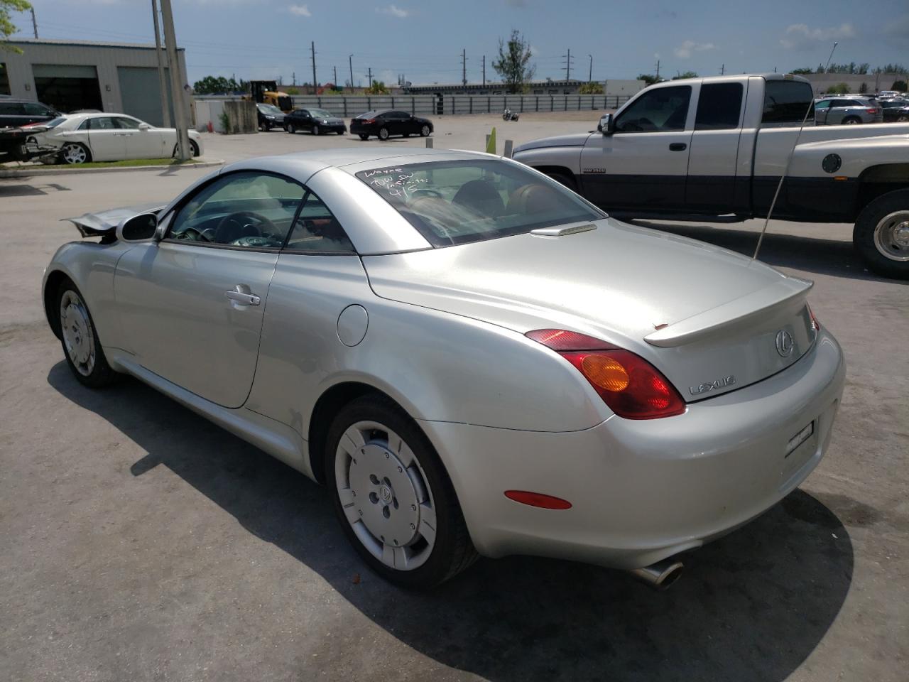 Photo 3 from auction – 2003 LEXUS SC 430 with VIN JTHFN48Y530039442