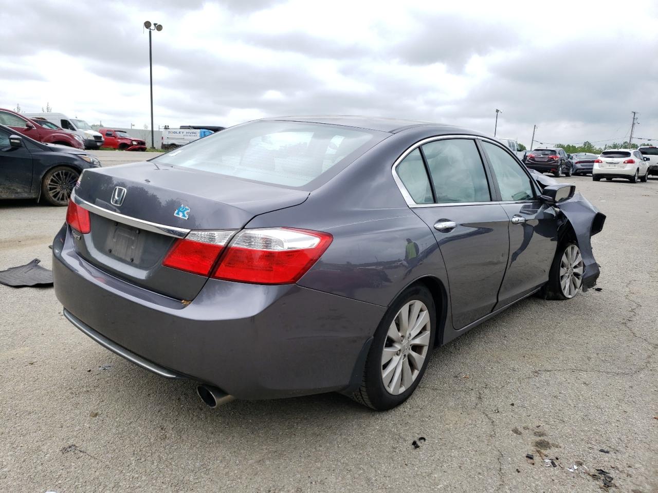 Photo 4 from auction – 2014 HONDA ACCORD EX with VIN 1HGCR2F71EA201878