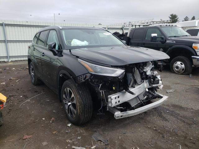 TOYOTA HIGHLANDER 2021 with VIN 5TDGZRBH3MS139389 - Photo from auction