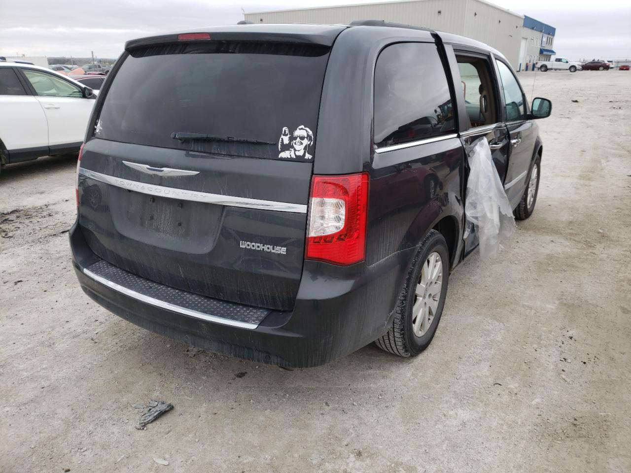 Photo 4 from auction – 2012 CHRYSLER TOWN & COU with VIN 2C4RC1CGXCR339193