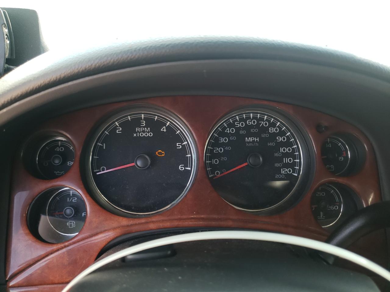Photo 8 from auction – 2007 GMC YUKON with VIN 1GKFC13J47R123550