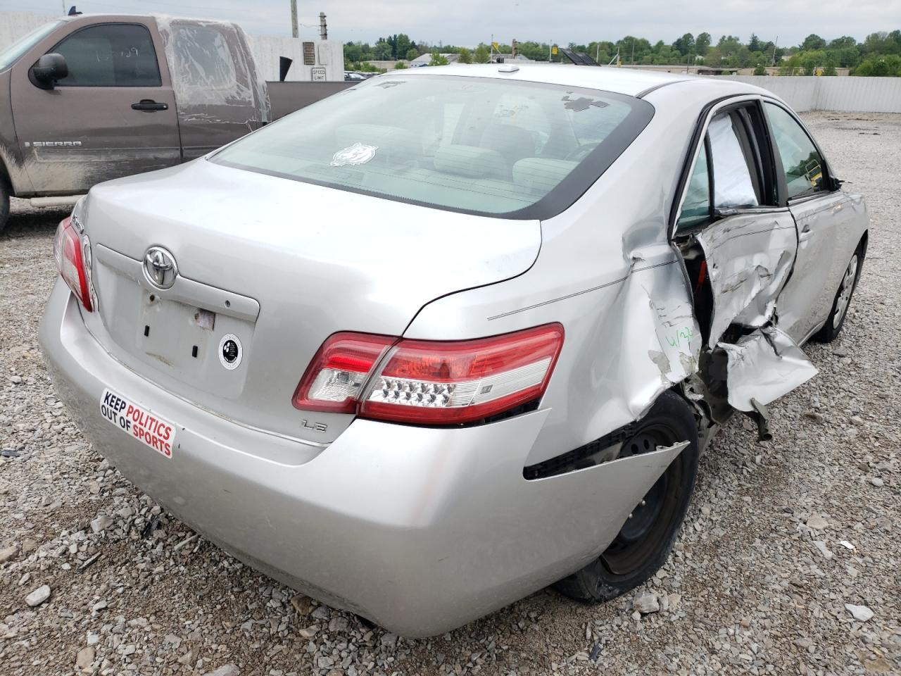 Photo 4 from auction – 2011 TOYOTA CAMRY BASE with VIN 4T1BF3EKXBU133844