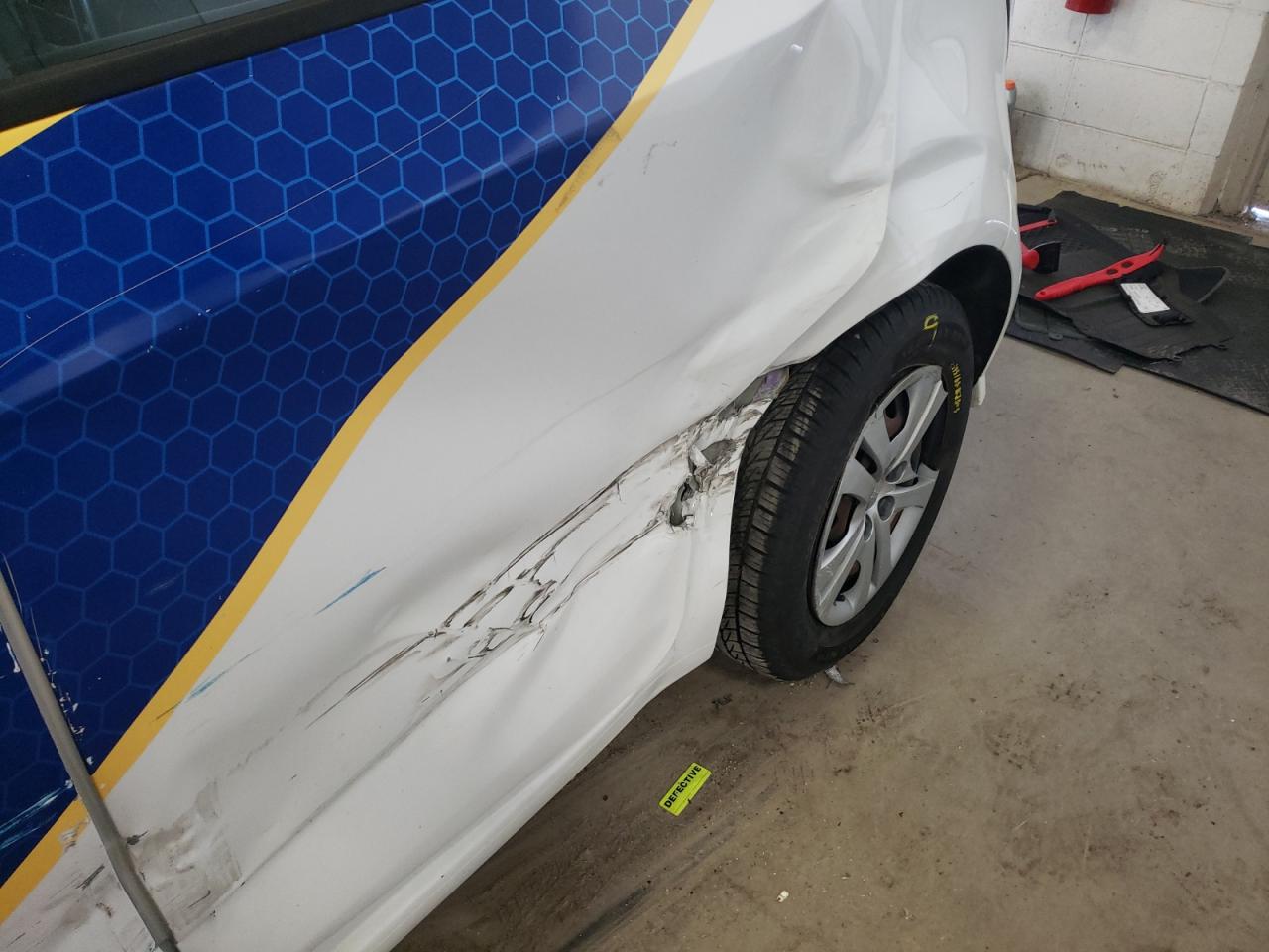Photo 9 from auction – 2018 CHEVROLET SONIC with VIN 1G1JG6SH5J4105402