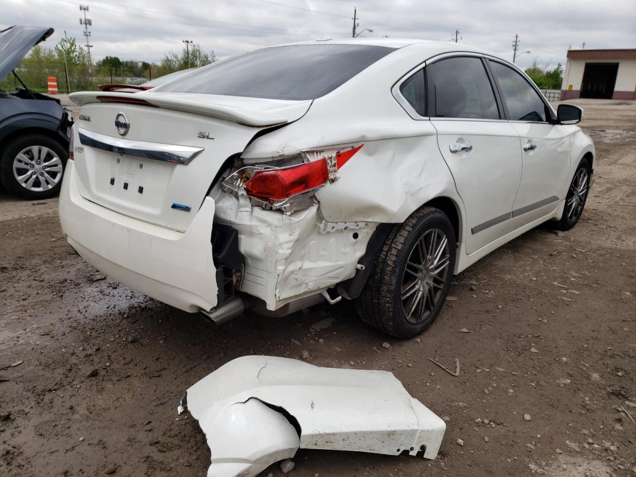 Photo 4 from auction – 2014 NISSAN ALTIMA 2.5 with VIN 1N4AL3AP1EC190699