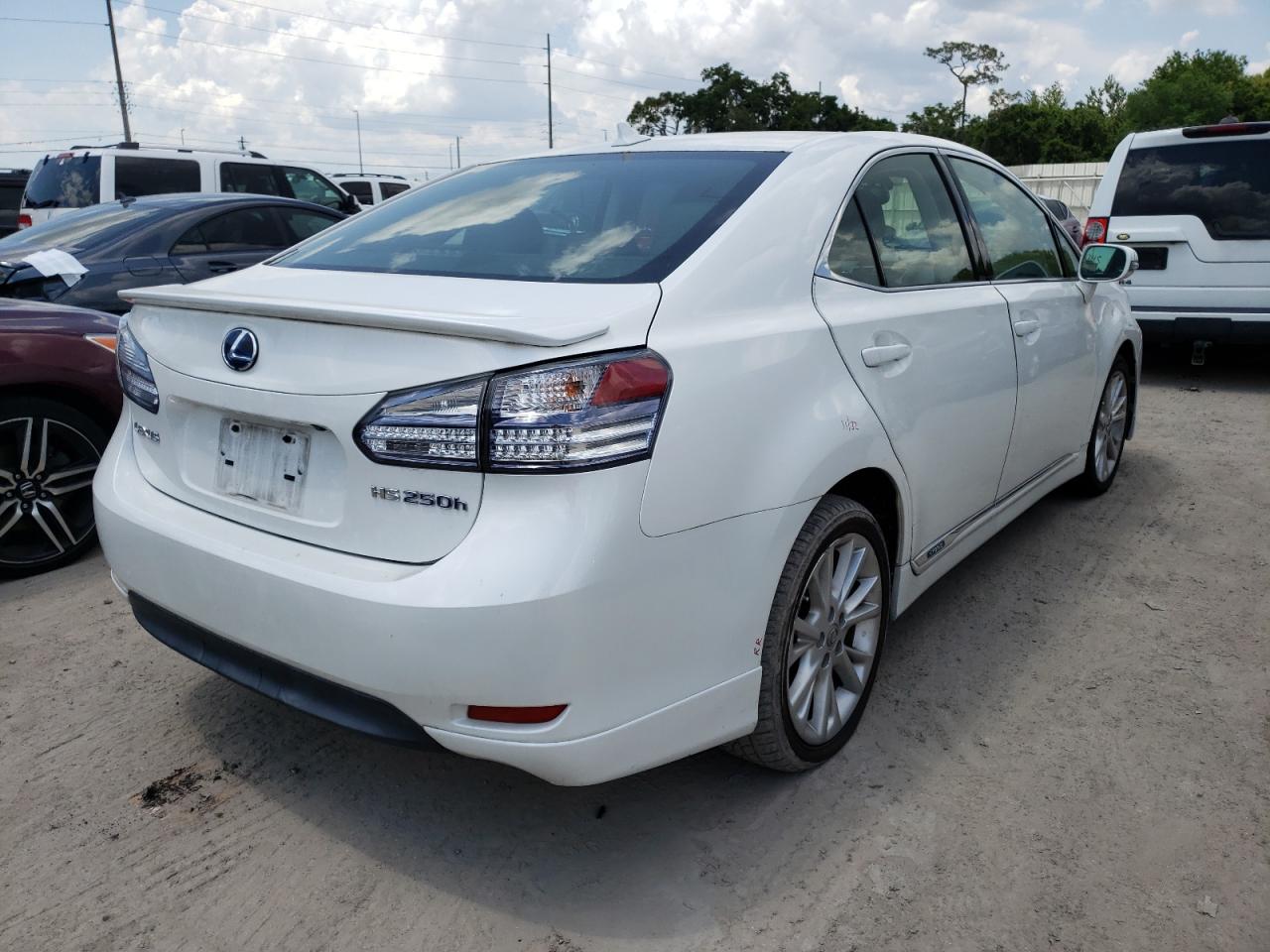 Photo 4 from auction – 2010 LEXUS HS 250H with VIN JTHBB1BA7A2013198