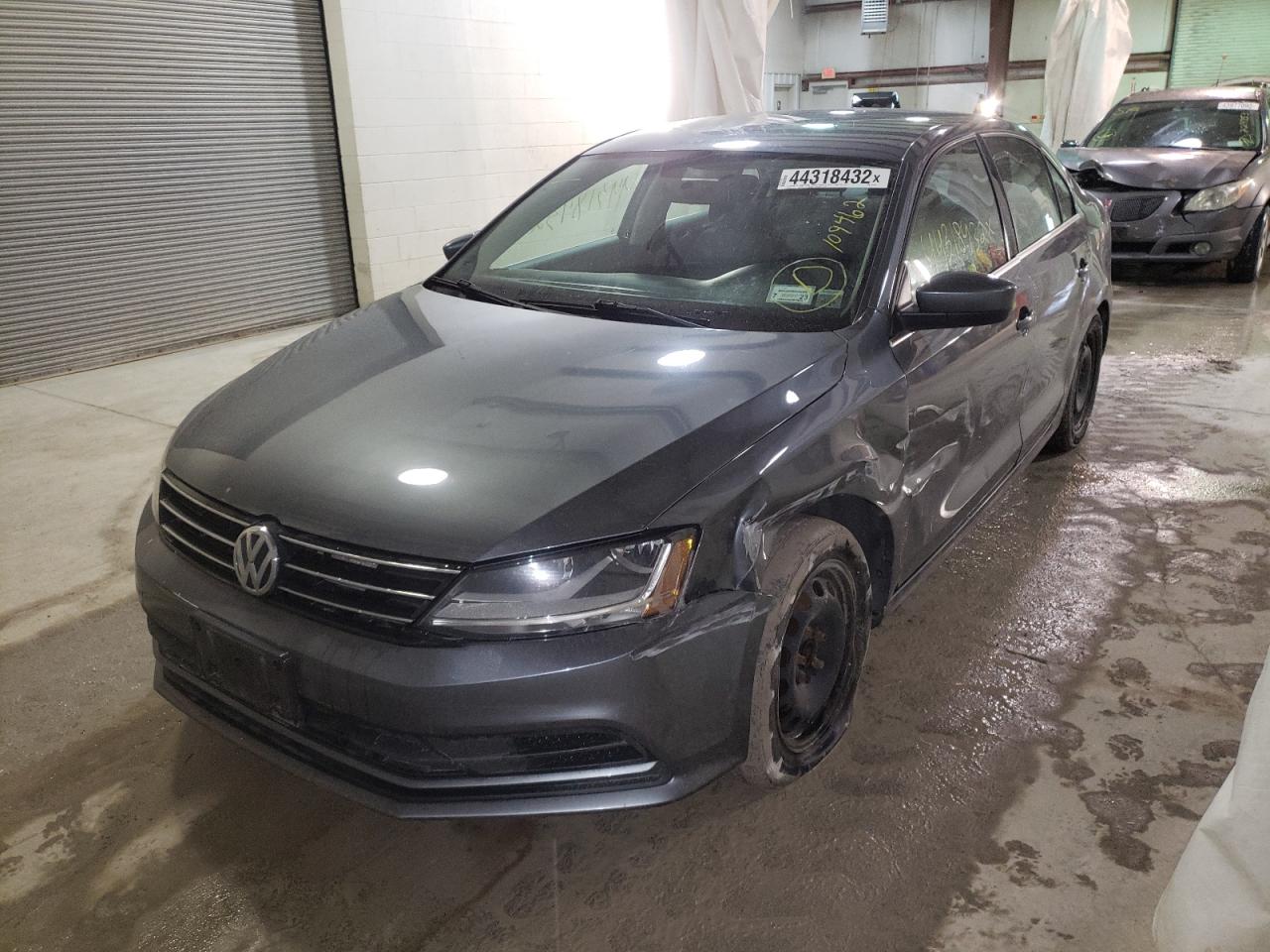 Photo 2 from auction – 2017 VOLKSWAGEN JETTA S with VIN 3VW2B7AJ8HM415303