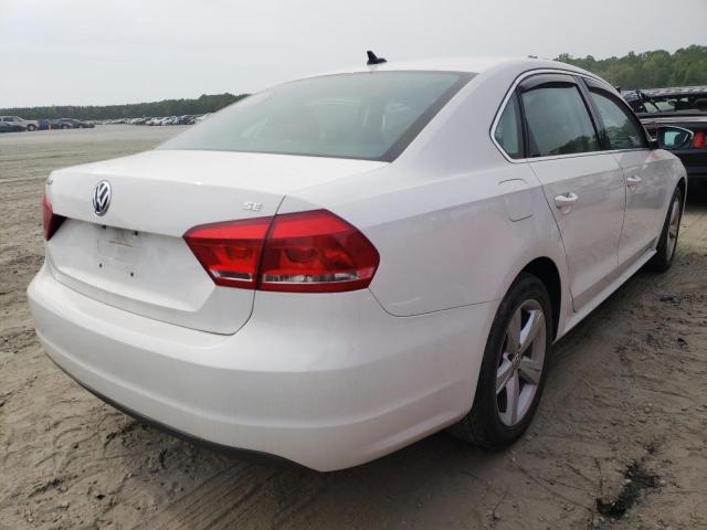 Photo 4 from auction – 2012 VOLKSWAGEN PASSAT SE with VIN 1VWBP7A34CC040331