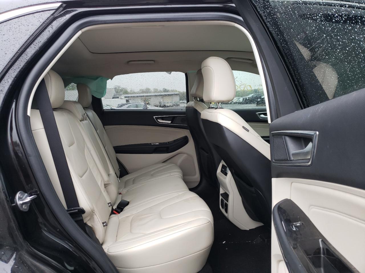 Photo 6 from auction – 2020 FORD EDGE TITAN with VIN 2FMPK4K99LBB53065