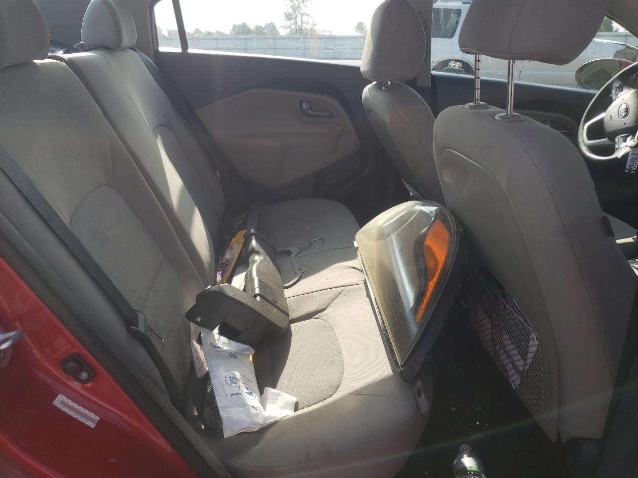 Photo 6 from auction – 2014 KIA RIO LX with VIN KNADM4A30E6417125