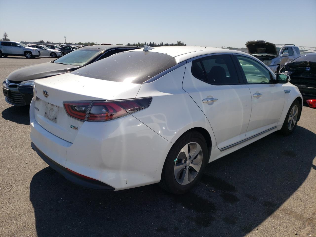 Photo 4 from auction – 2014 KIA OPTIMA HYB with VIN KNAGM4AD4E5068207